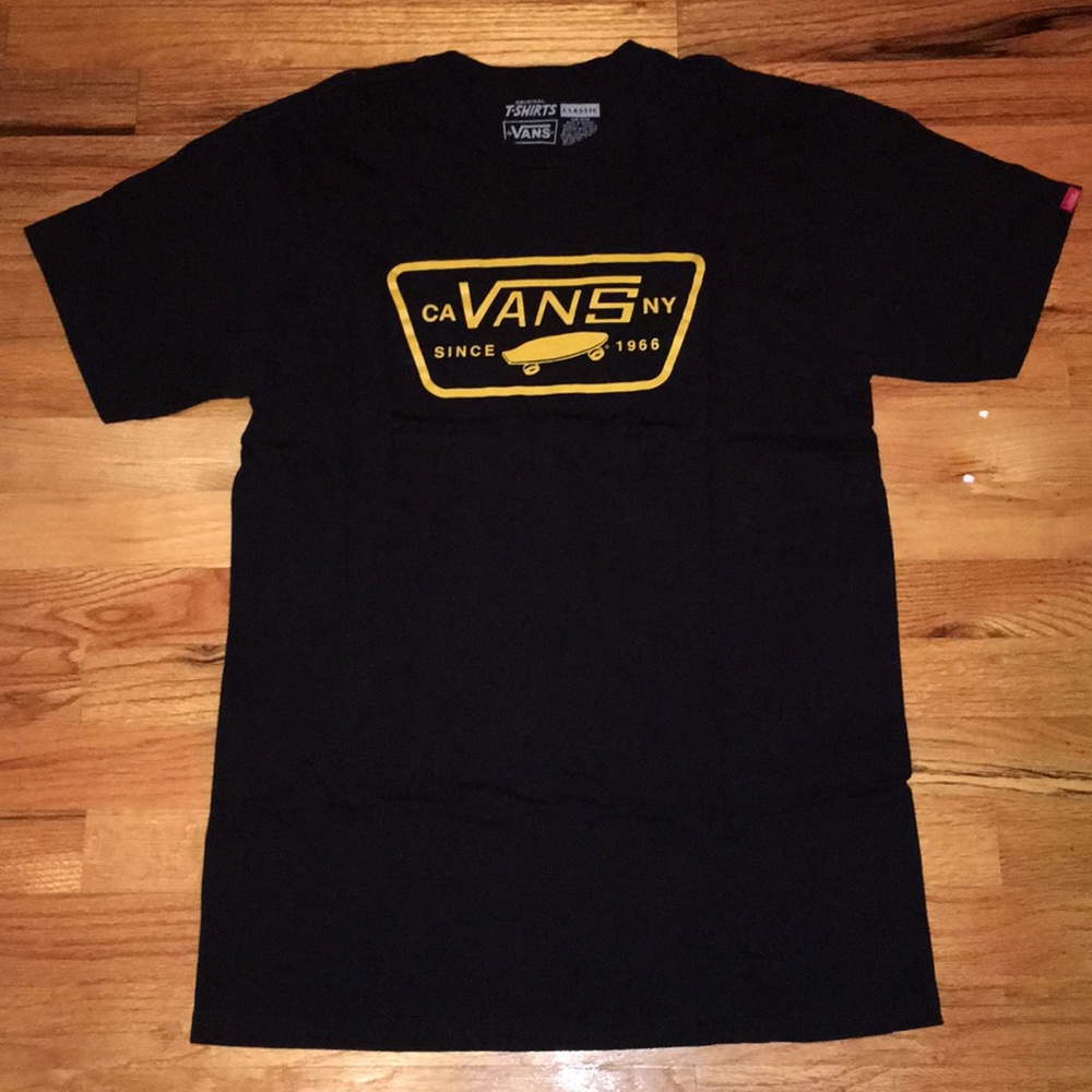 VANS SINCE 1966 MENS SIZE MEDIUM T SHIRT EXCELLENT
